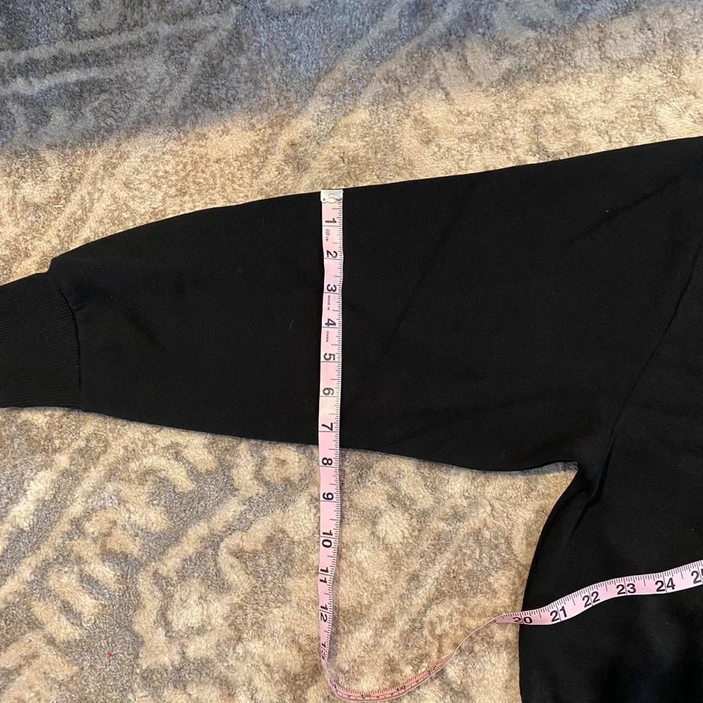 Wild Fable Sweatshirt size XXL Black Cropped Crewneck grunge goth emo layering‎ - Picture 8 of 10